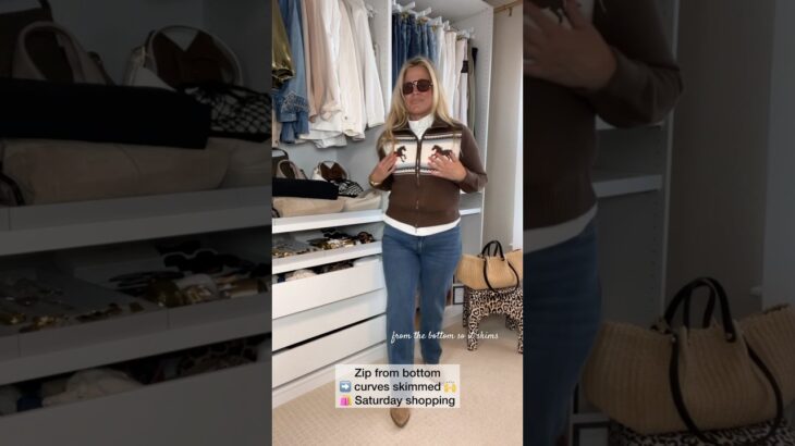 Fall Jackets That Flatter Hormonal Belly | Abercrombie Styles for Midlife & Midsize Women