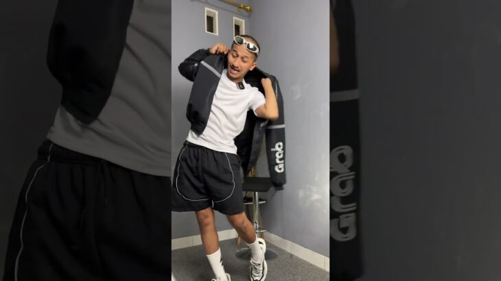 Jaket ojol hitam #rekomendasi #outfit #outfitideas #ootd #jaket