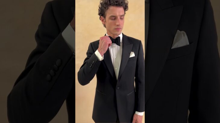 Oliver Brown Signature Classics – The Carlyle Dinner Jacket