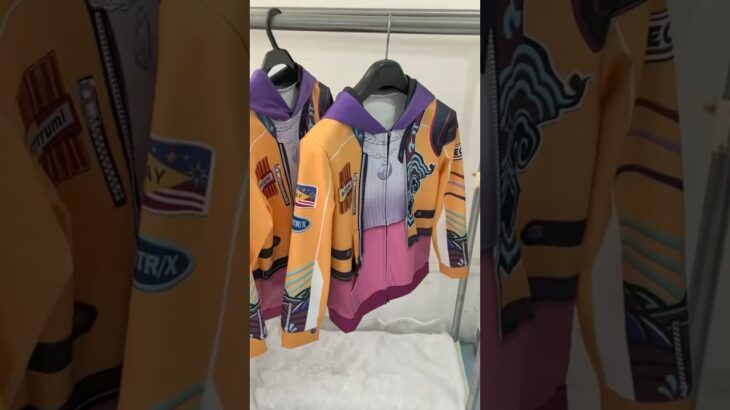 Rumi Yellow Jacket Cosplay #kpopdemonhunters #kpopcosplay #huntrix #huntrixrumi #sajaboys