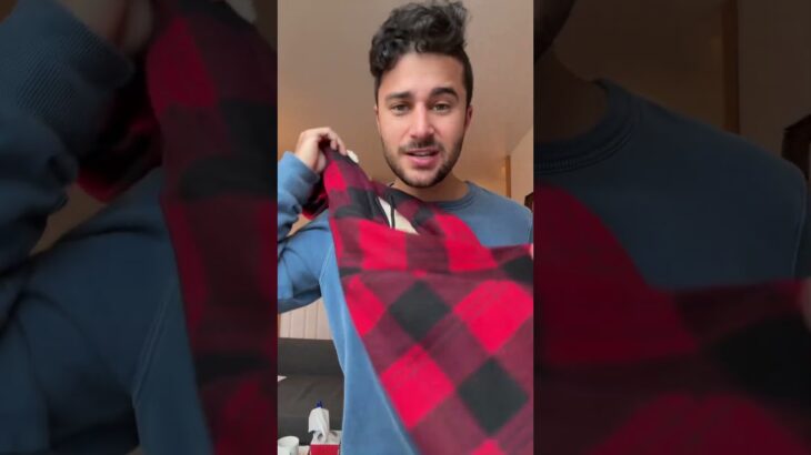 This Hoodie Is My Favorite Jacket! #Hoodie #Coat #Plaid #Soft #fok #BlackFriday