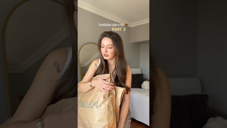 Ben galiba mor alt tonlu kahverengi ceketi sevmeye başladım ama siz bi yorum yapın 🤓🙄 *reklam