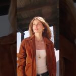 Cowboy hat, denim jacket… or just whatever sets you free.🤎