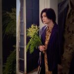 新曲「Flower」のジャケット写真撮影風景です #レイニ #Flower #BTS