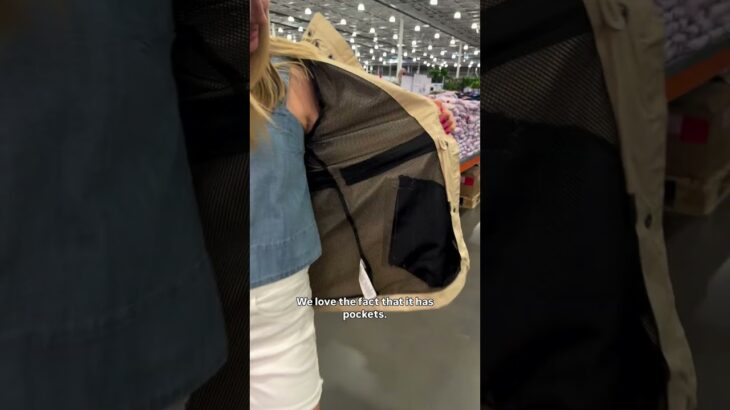 How cute are these Hunter jackets for $46.99 ❤️ #costco #costcofinds #jacket #fallfashion #fallstyle