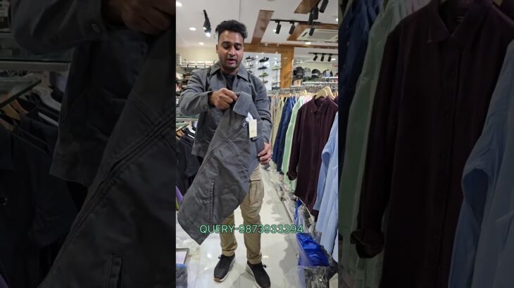 ORGINAL HOLLISTER JACKET AVAILABLE. CURRENT STORE ARTICLE SINGLE COLOUR OPTION PRICE 2999RS ONLY.