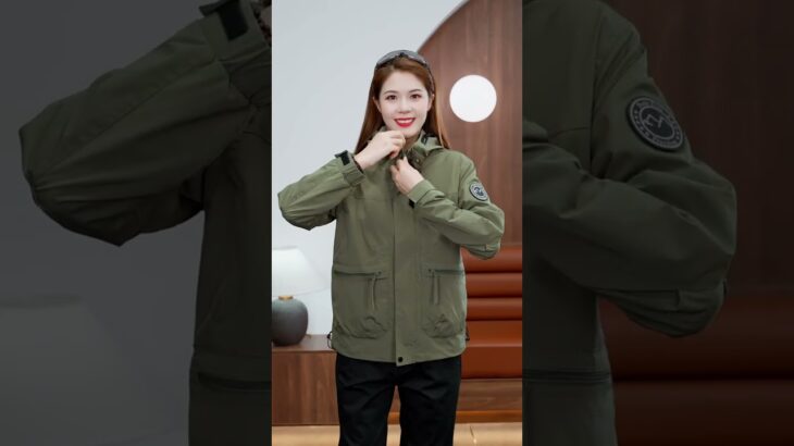 Outdoor windproof jacket, waterproof fabric, rainproof, hooded design, neck protection,