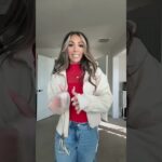 This hooded jacket 😍😍 it’s so thick and very nice quality