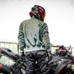 バイクファッション フルメッシュジャケットで夏を乗り切る
