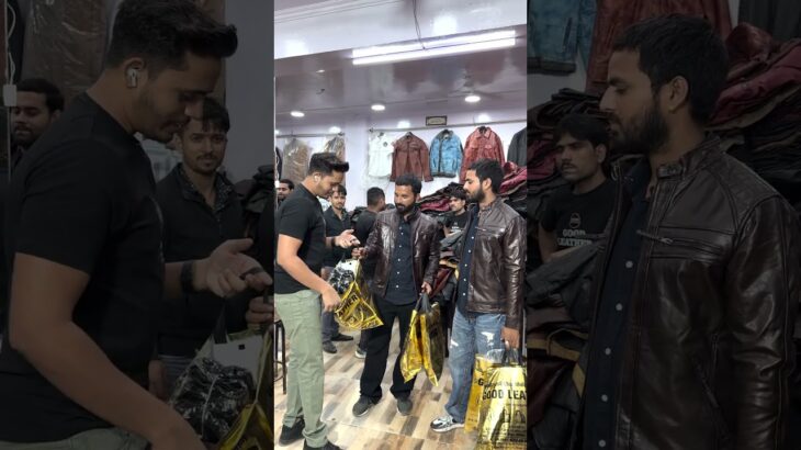 269km dur “Jaipur” Rajasthan se aaye Customer Leather Jacket lene🤩 #goodleather#jacket#jaipur#biker
