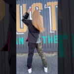 🔥 バートル4054アノラックジャケット 🔥人気のハーフ＆ハーフデザインで登場✨シンプルながらも存在感抜群のアノラック