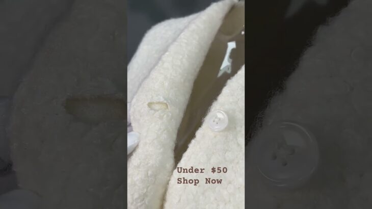 Don’t miss out the recent sale . the gorgeous jacket 😍