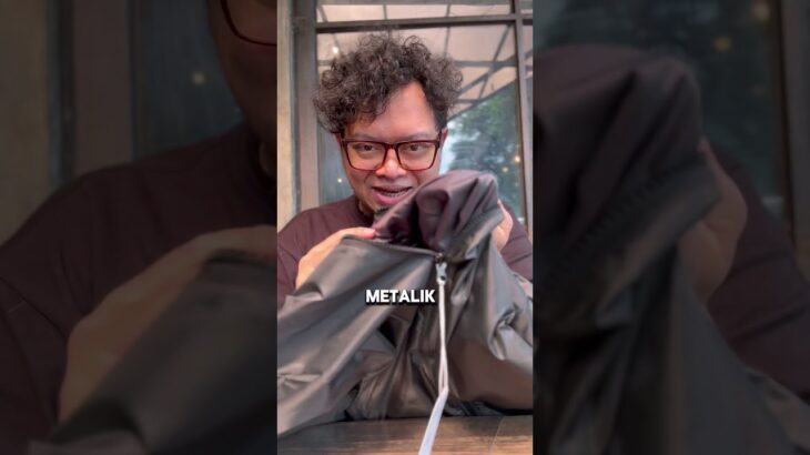 ￼Screamous Reversible Jacket ARILE BLACK – GREY