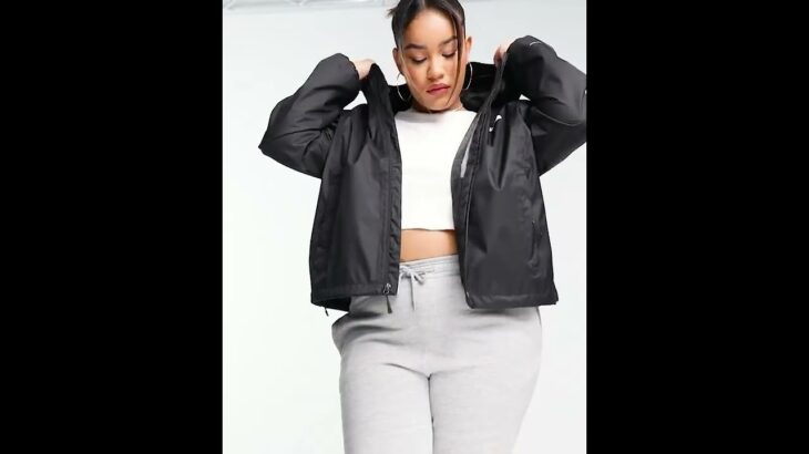 THE NORTH FACE Quest Plus Short Hiking Jacket Women Shiny Black | Asos