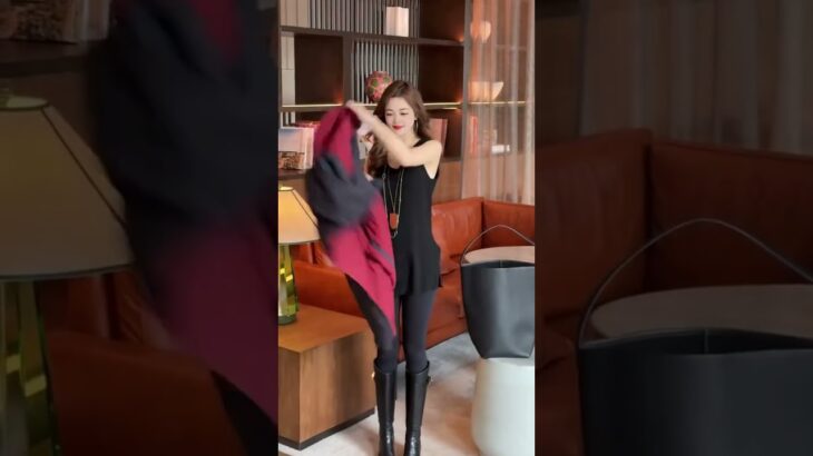 💥 This Retro Jacket Will Blow Your Mind! 😍#WinterFashion2025 #shortvideos #video #viralvideo