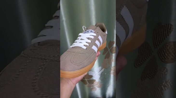 #sneaker#chaussures#Schuhe.#scarpe#buty#yeezy#Adidas#Nike