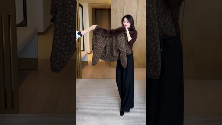 Stylish Winter Jacket Try-On | New Winter Collection 2026 #WinterFashion #WinterJacket #WinterOutfit