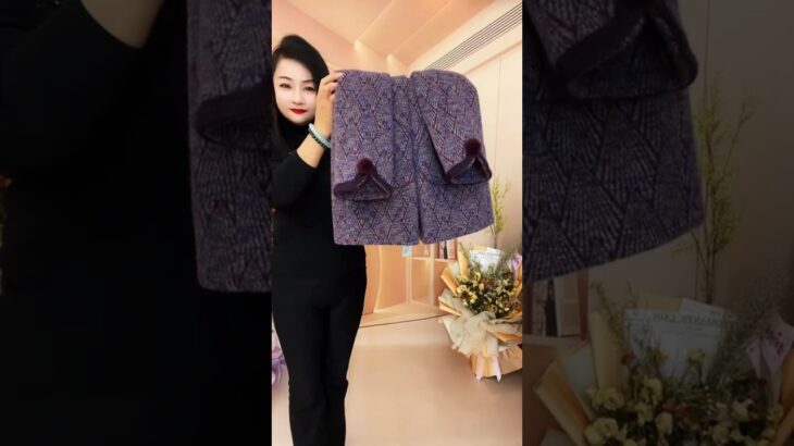 Trying On This Pretty Floral Jacket 💐✨Comfy & Elegant Jacket Review 🌸 Perfect for Fall/Winter